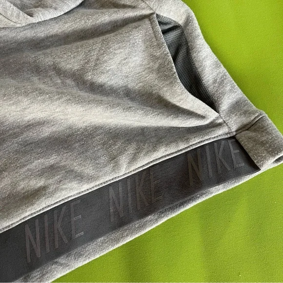 Nike Gray Turtleneck Sweatshirt - Picture 2 of 5